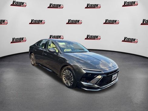 New 2025 Hyundai Sonata SEL image 3
