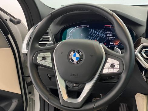 Certified 2023 BMW X4 xDrive30i w/ Premium Package image 16