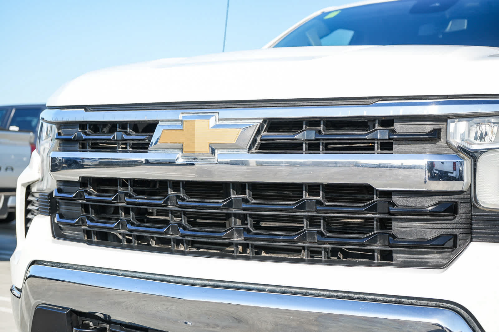 Used 2023 Chevrolet Silverado 1500 LT w/ All Star Edition Plus AWD/4WD image 5