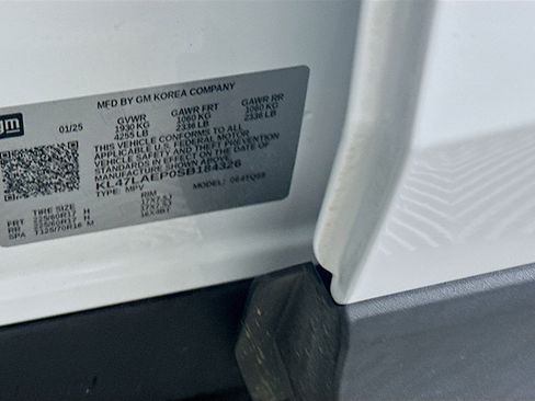 Used 2025 Buick Envista Preferred image 12