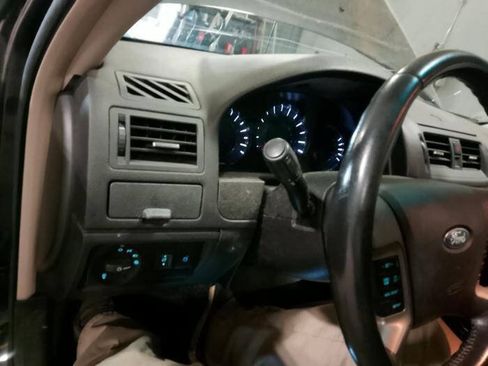 Used 2012 Ford Fusion SEL FWD image 36