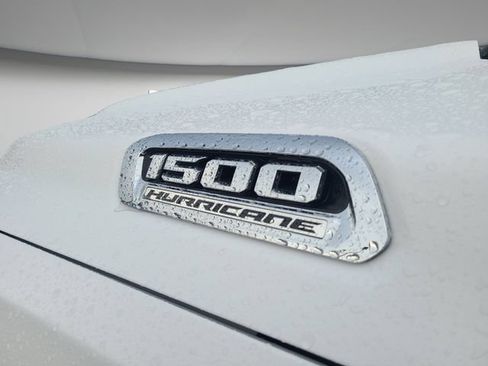 Used 2026 RAM 1500 Laramie AWD/4WD image 7