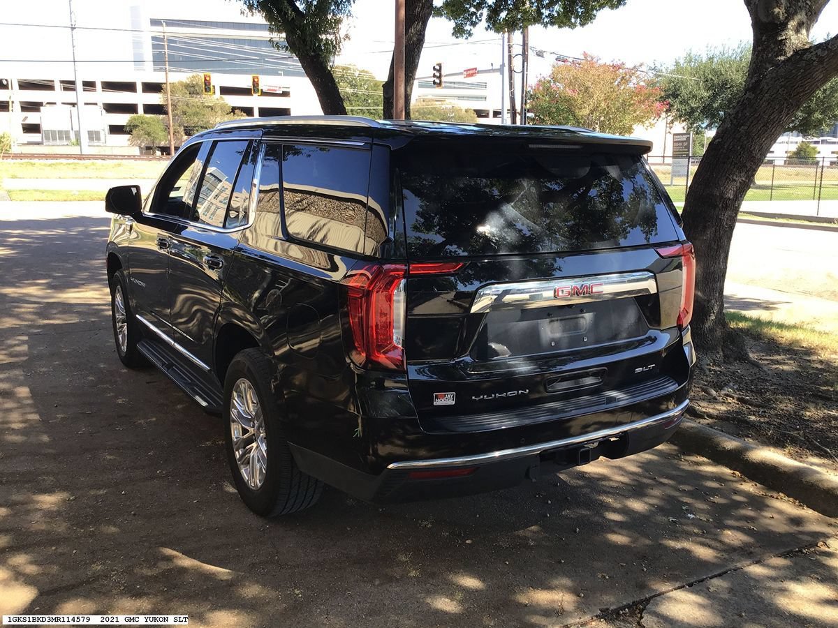 Used 2021 GMC Yukon SLT w/ SLT Luxury Plus Package RWD image 5