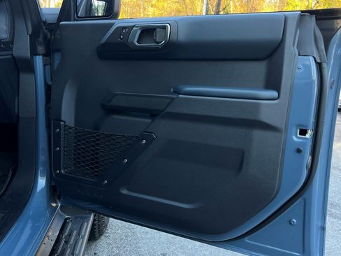 Used 2025 Ford Bronco Heritage Edition image 9