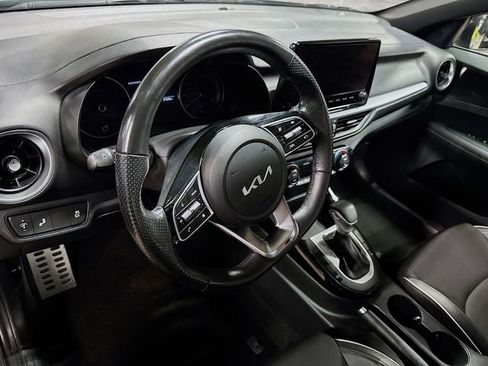 Used 2023 Kia Forte GT-Line image 16