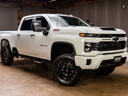 Used 2024 Chevrolet Silverado 2500 Custom w/ Custom Value Package