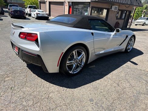 Used 2016 Chevrolet Corvette Stingray Convertible w/ 2LT Preferred Equipment Group RWD image 7
