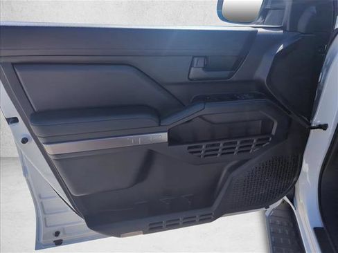 New 2025 Toyota 4Runner 4WD image 10