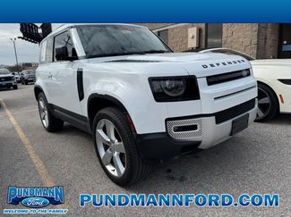 Used 2023 Land Rover Defender 90 S video 1