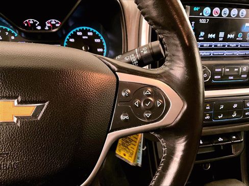 Used 2018 Chevrolet Colorado LT AWD/4WD image 18