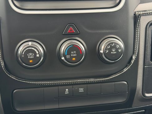 Used 2018 RAM 1500 Tradesman w/ Popular Equipment Group RWD image 22