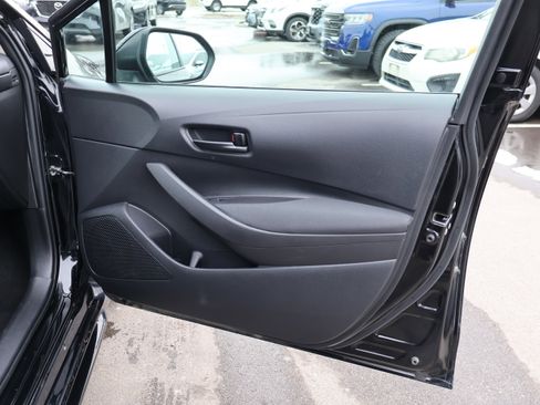 Used 2024 Toyota Corolla LE image 9