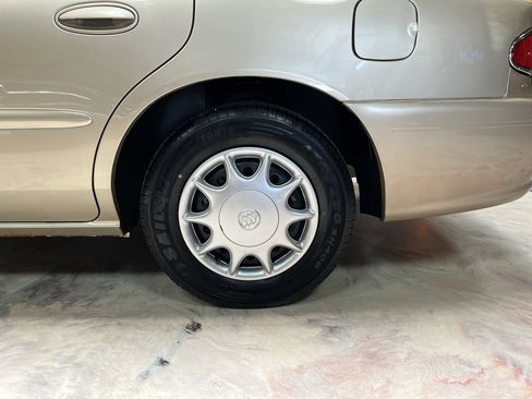 Used 2005 Buick Century Custom FWD image 26