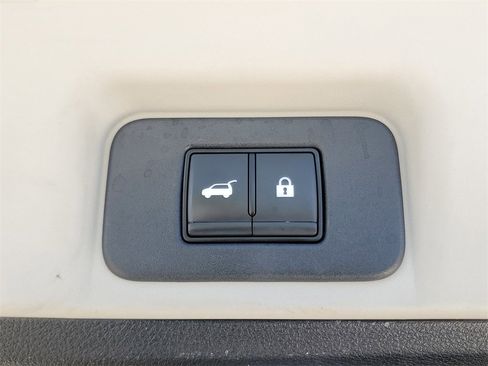 Certified 2024 Nissan Ariya AWD image 10