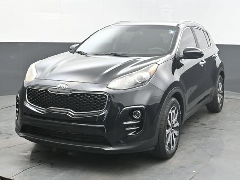 Used 2017 Kia Sportage EX image 3