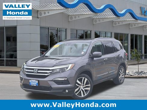 Used 2016 Honda Pilot Touring image 1