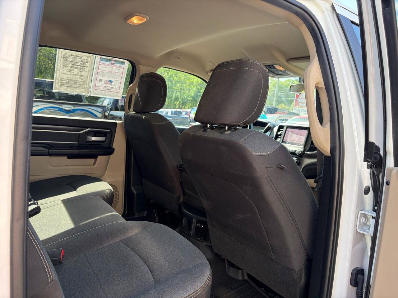 Used 2022 RAM 3500 Big Horn AWD/4WD image 46
