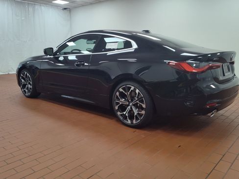 Used 2026 BMW 430i xDrive Coupe w/ Premium Package AWD/4WD image 3