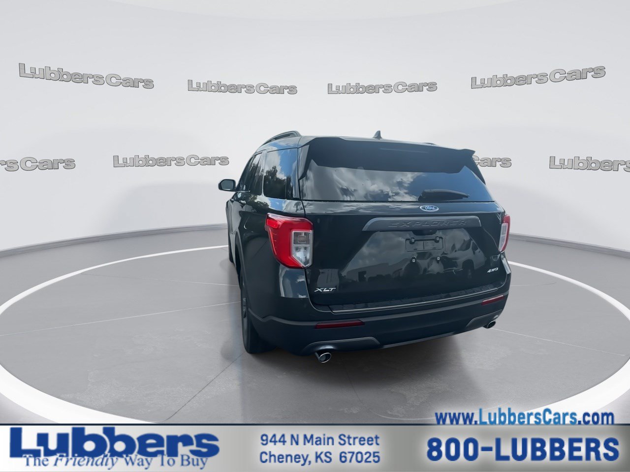 Used 2023 Ford Explorer XLT w/ Equipment Group 202A AWD/4WD image 7