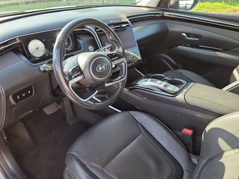 Used 2022 Hyundai Tucson Limited w/ Cargo Package image 5