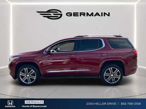 Used 2018 GMC Acadia Denali w/ Technology Package FWD image 4
