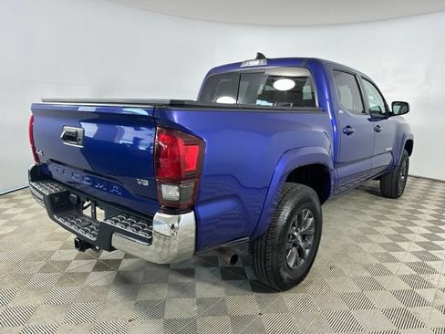 Used 2023 Toyota Tacoma SR5 AWD/4WD image 7