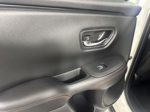 Used 2023 Honda HR-V Sport image 19