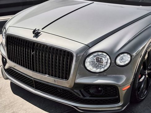 Used 2022 Bentley Flying Spur W12 AWD/4WD image 6