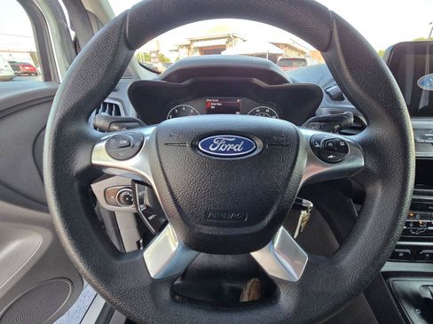 Used 2022 Ford Transit Connect XLT FWD image 22