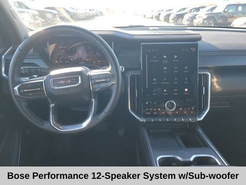 Used 2024 GMC Acadia Elevation image 4