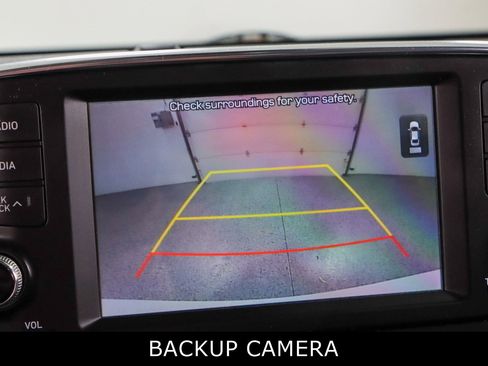 Used 2020 Hyundai Santa Fe SEL FWD image 18