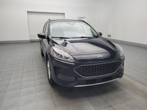 Used 2020 Ford Escape SE image 13
