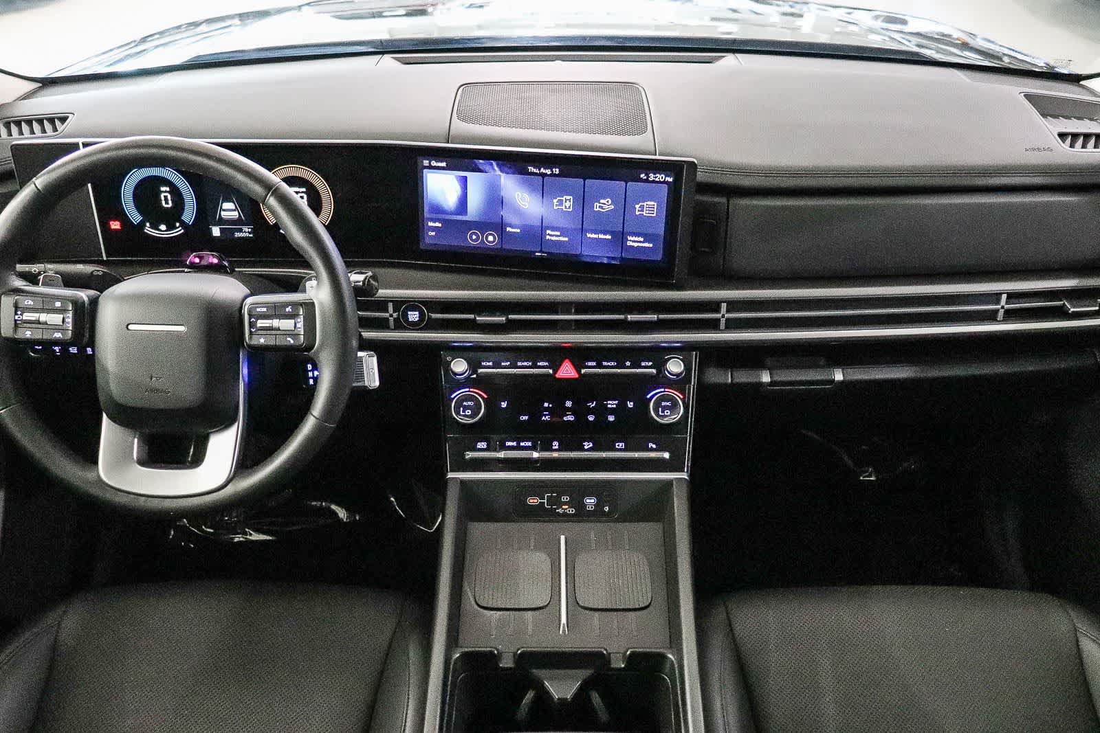 Used 2024 Hyundai Santa Fe SEL FWD image 12