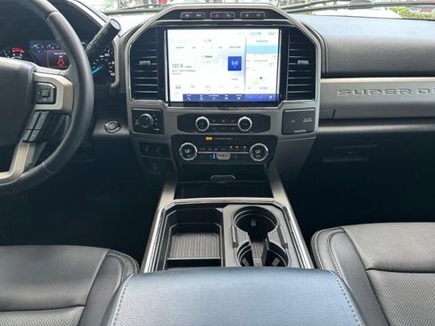 Used 2022 Ford F250 Lariat w/ Tremor Off-Road Package AWD/4WD image 17