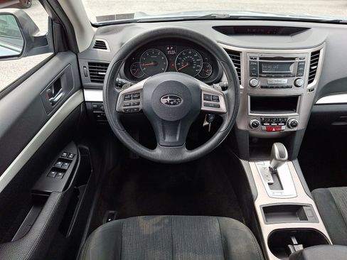 Used 2013 Subaru Outback 2.5i AWD/4WD image 12