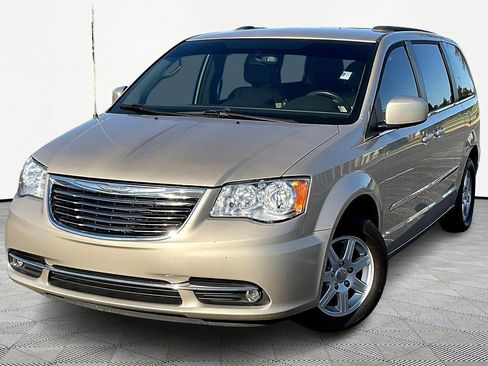 Used 2012 Chrysler Town & Country Touring w/ Entertainment Group #1 image 2