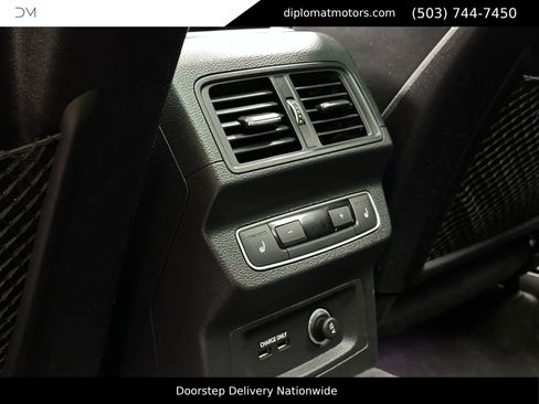 Used 2020 Audi SQ5 Premium Plus w/ Premium Plus Package image 27