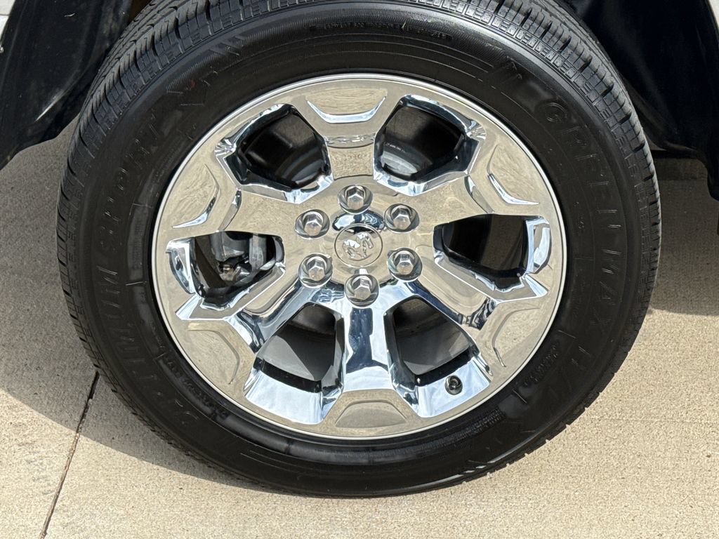 Used 2023 RAM 1500 Lone Star AWD/4WD image 10