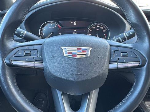 Used 2023 Cadillac XT4 Premium Luxury image 18