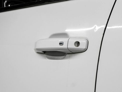 Used 2022 GMC Sierra 2500 SLE w/ SLE Convenience Package image 45