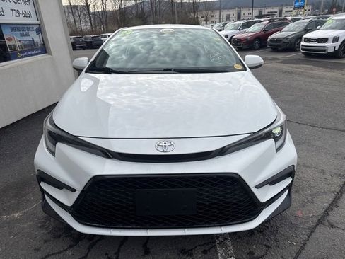 Used 2023 Toyota Corolla SE w/ Carpet Mat Package (TMS) image 7