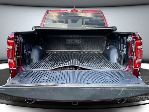 Used 2022 RAM 1500 Limited AWD/4WD image 7