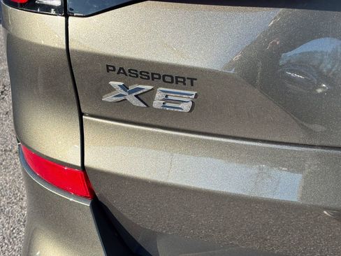 New 2026 BMW X5 xDrive50e image 7