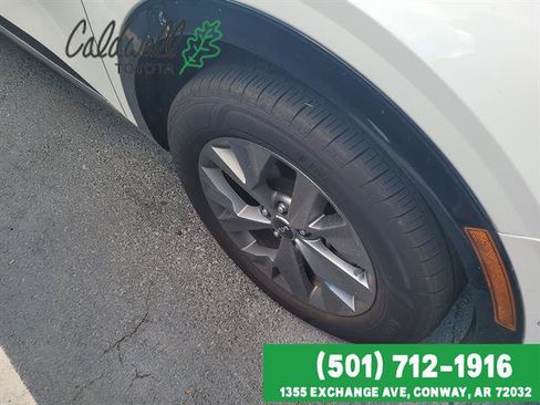 Used 2025 Kia Sportage SX Prestige AWD/4WD image 3