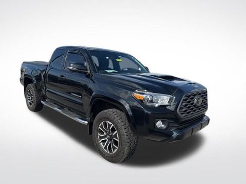 Used 2021 Toyota Tacoma TRD Sport image 7