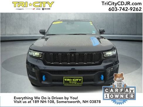 Used 2024 Jeep Grand Cherokee Trailhawk w/ Luxury Tech Group III image 8