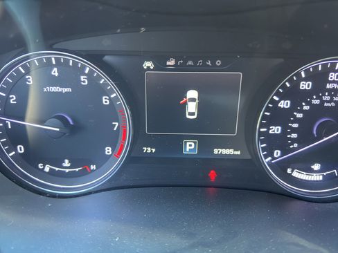 Used 2017 Genesis G80 3.8 w/ Option Group 03 image 4