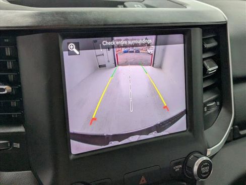 Used 2021 RAM 1500 Big Horn image 14