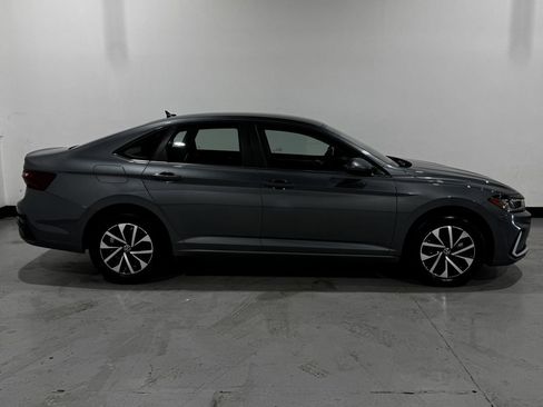 Used 2025 Volkswagen Jetta S FWD image 18