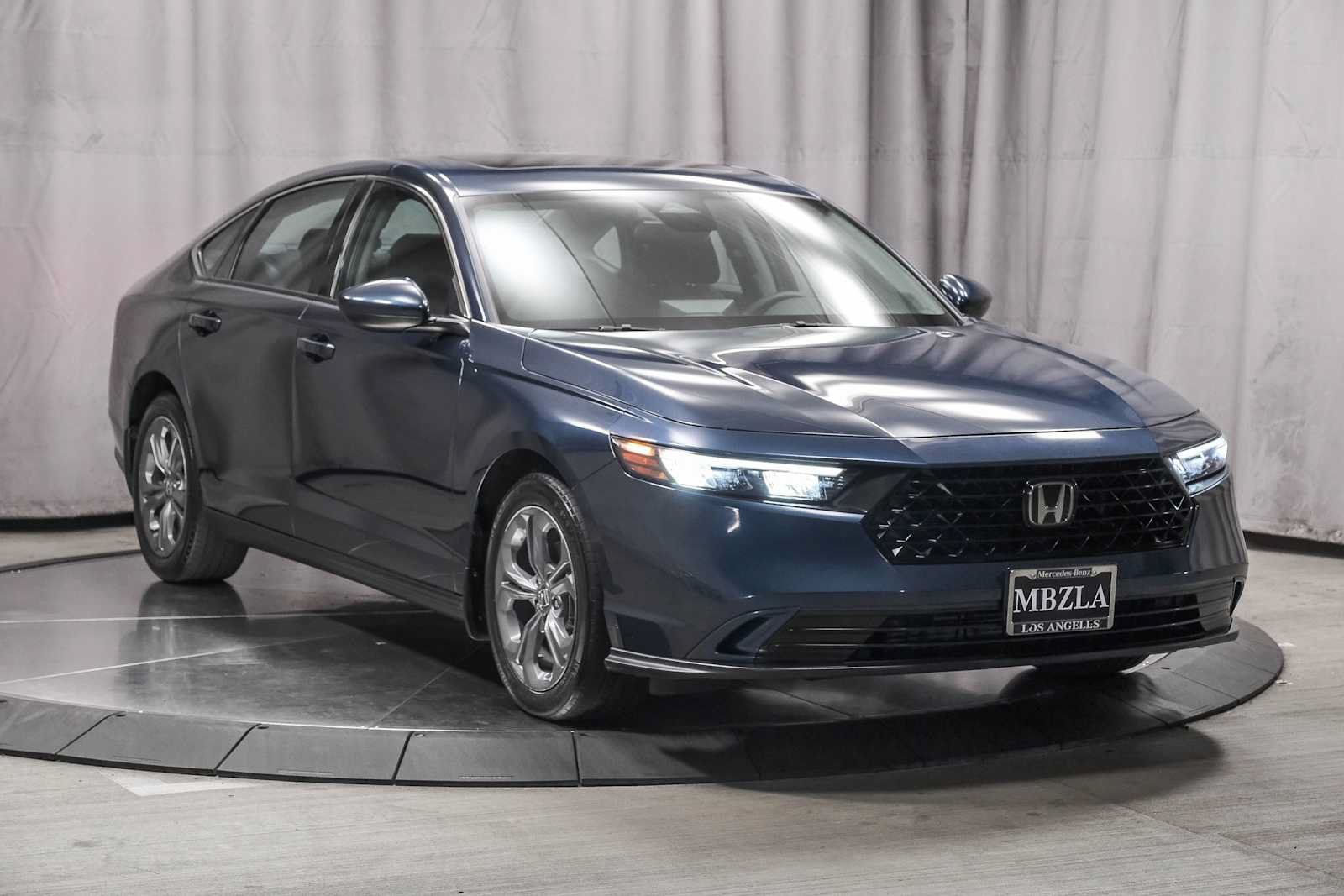 Used 2024 Honda Accord EX image 5